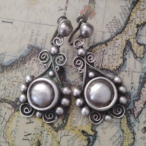 ❤️Vintage IGUALA MEXICO Sterling Dangle Screw Back Earrings Signed